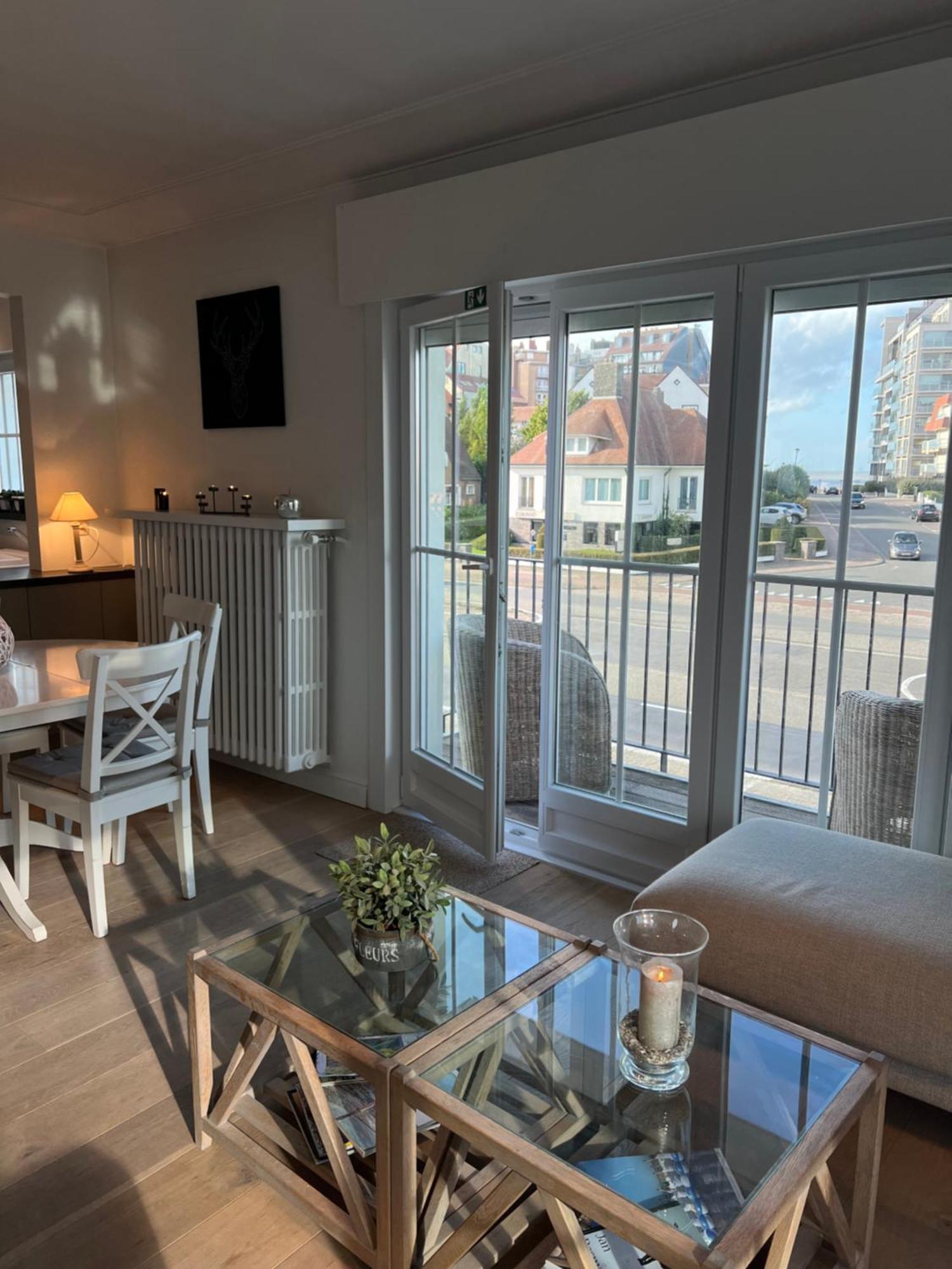 Mar Y Sal Apartment นอคเคอ-เฮสท์ ภายนอก รูปภาพ